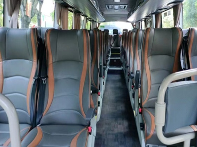 深圳-37座巴士(內裝)