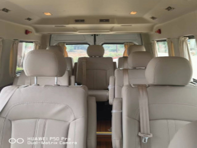 雲南昆明7座(內)