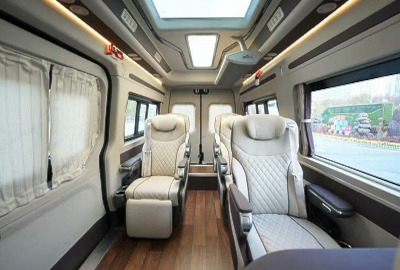 新彊-改裝豪華7座A(內)