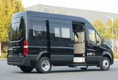 新彊-改裝豪華7座(外)