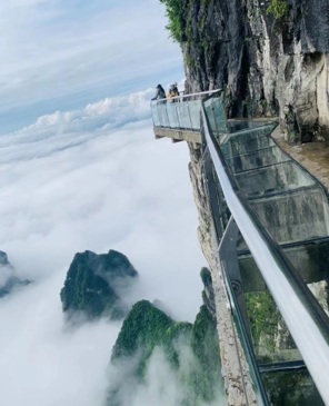 天門山玻璃棧道