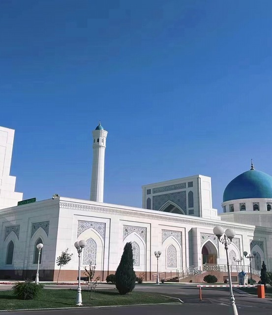 白色清真寺